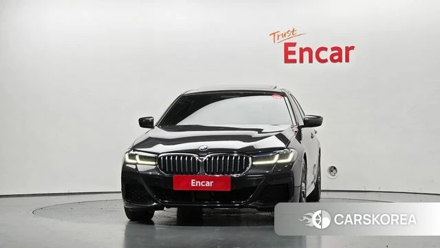 BMW 5 Series (G30) id 4701297 из Кореи 23