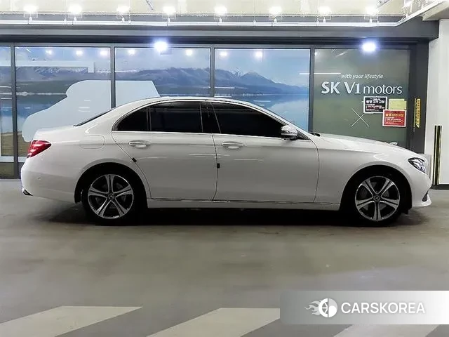 Mercedes-Benz E-Class W213 id 3646955 из Кореи 13