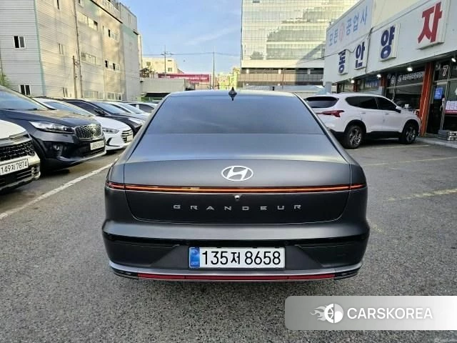 Hyundai Grandeur Hybrid (GN7) id 4500012 из Кореи 13