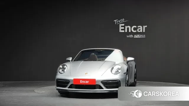 Porsche 911(992) id 3561323 из Кореи 13