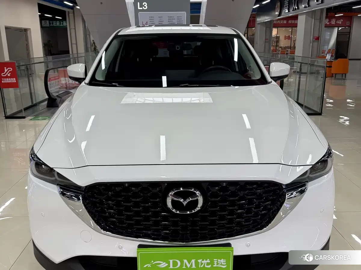 Mazda CX-5 2024 Белый из Китая, фото 3