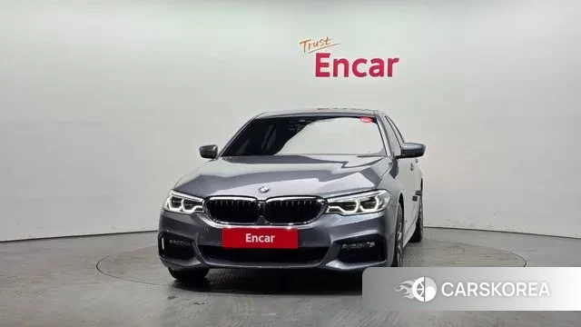 BMW 5 Series (G30) id 3593466 из Кореи 13