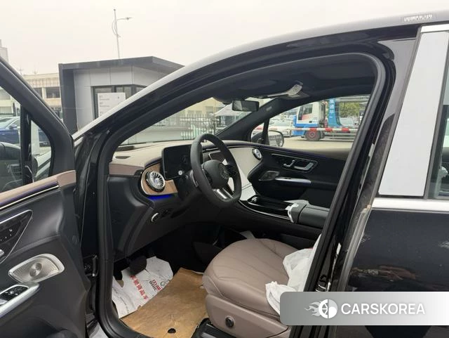 Mercedes-Benz EQE SUV 2025 Черный из Китая, фото 6