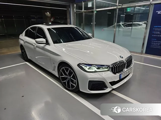 BMW 5 Series (G30) id 3360577 из Кореи 10