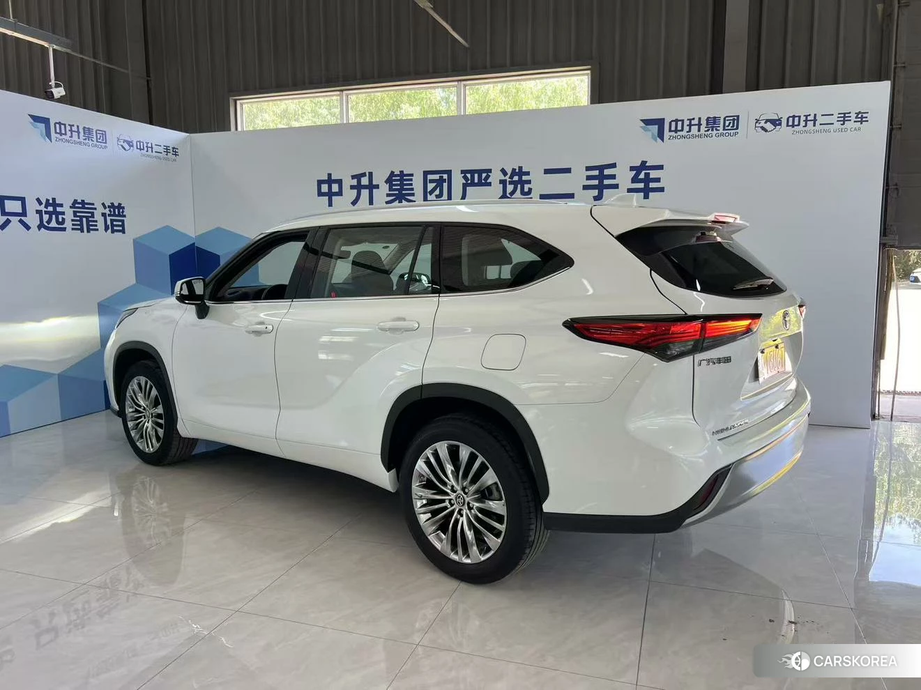 Toyota Highlander id 4492660 из Китая 17