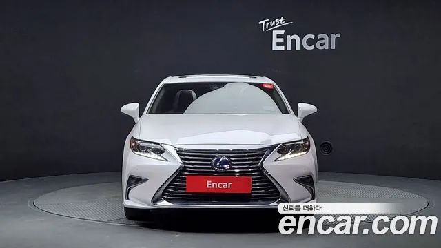 Lexus New ES300h id 2673678 из Кореи 13