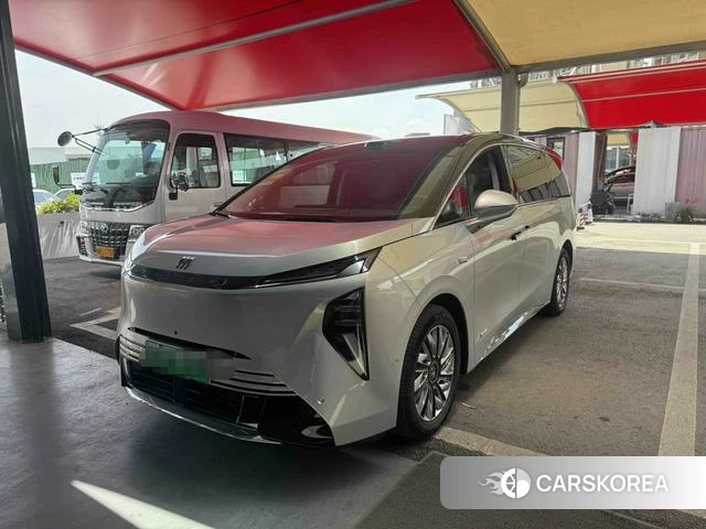 Buick Zhijing Family 2026 Серебристо-серый из Китая, фото 3