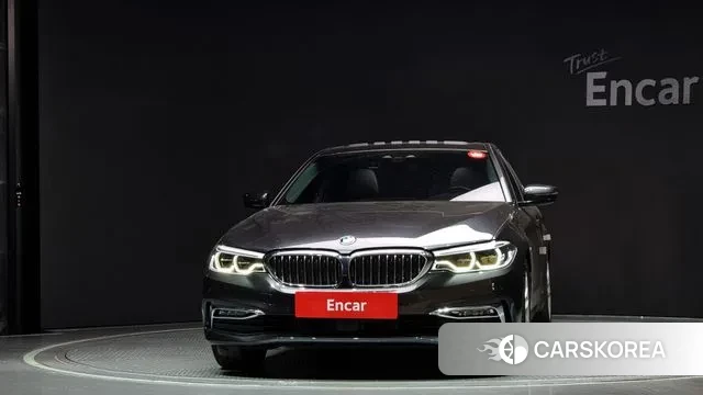 BMW 5 Series (G30) id 3045570 из Кореи 13