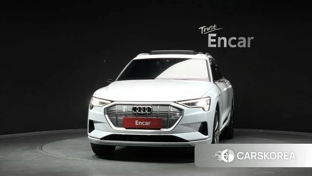 Audi e-Tron id 4741574 из Кореи 13