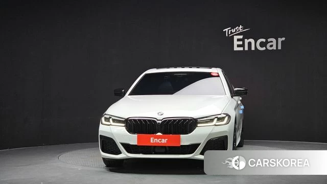 BMW 5 Series (G30) id 4572393 из Кореи 13