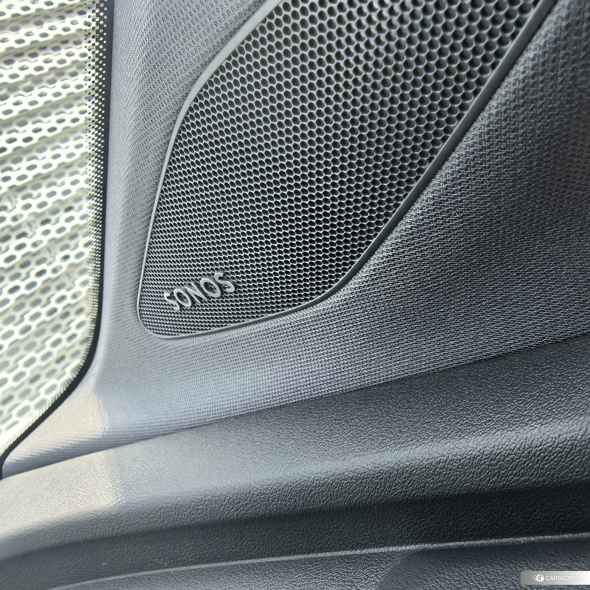 Audi Q4 2023 Синий из Китая, фото 3