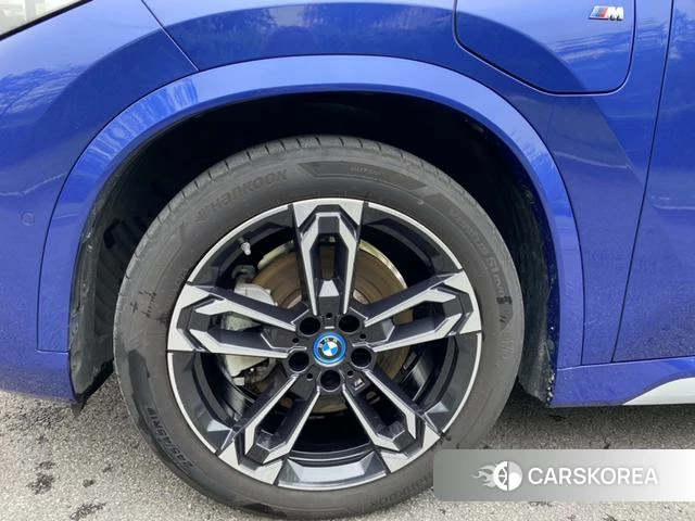 BMW iX1 2023 Синий из Китая, фото 3