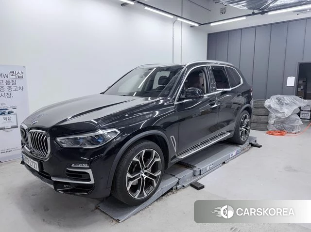 BMW X5 (G05) 2021 Черный из Кореи, фото 3