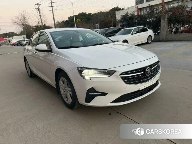 Buick Regal 2022 Белый из Китая, фото 3