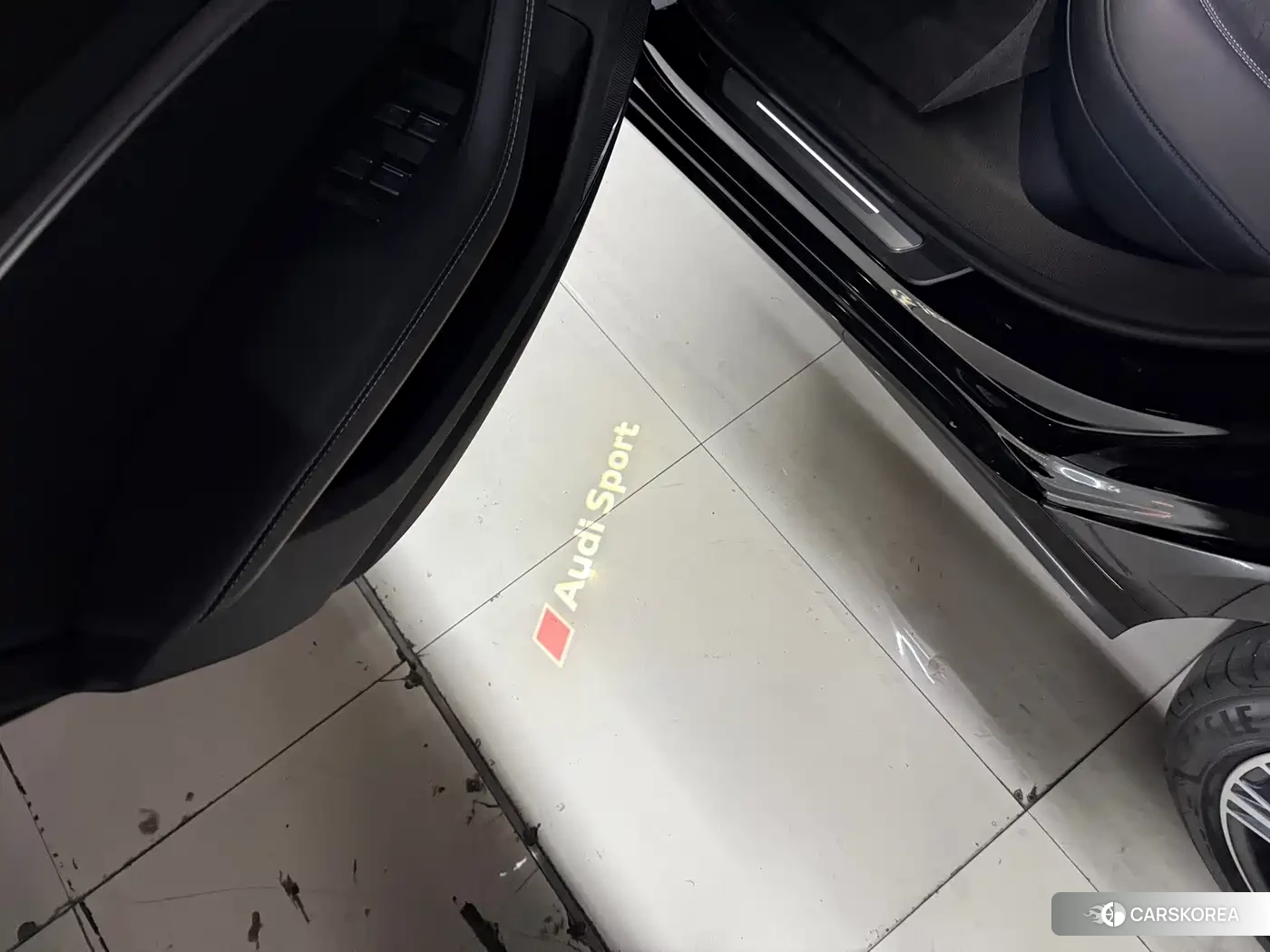 Audi A6L id 4515599 из Китая 11