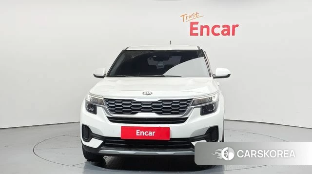 Kia Seltos id 4283261 из Кореи 13