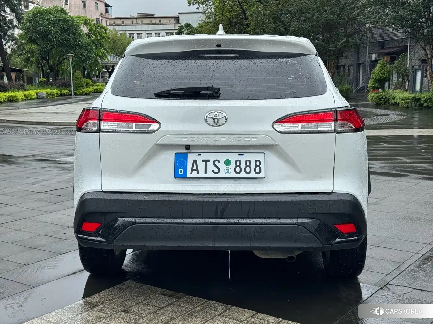 Toyota Frontlander 2024 Белый из Китая, фото 3