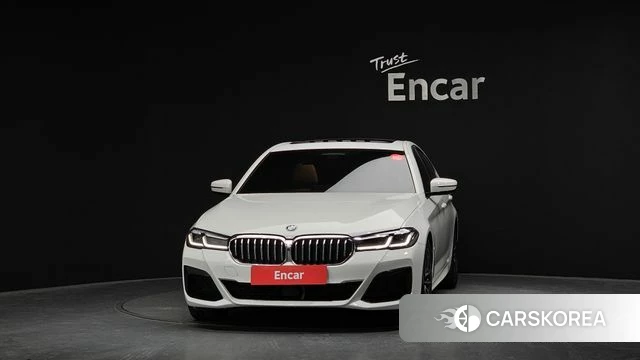 BMW 5 Series (G30) id 3812963 из Кореи 13