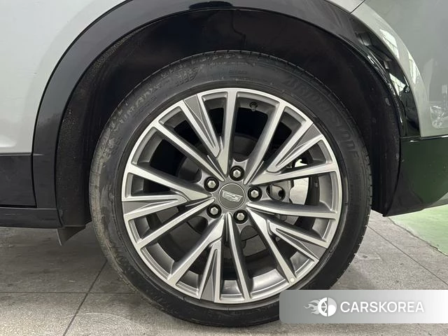 Cadillac GT4 id 4227292 из Китая 13