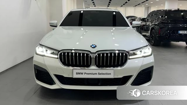 BMW 5 Series (G30) id 4408988 из Кореи 13