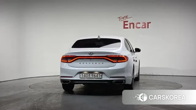 Hyundai Grandeur IG id 3479983 из Кореи 13