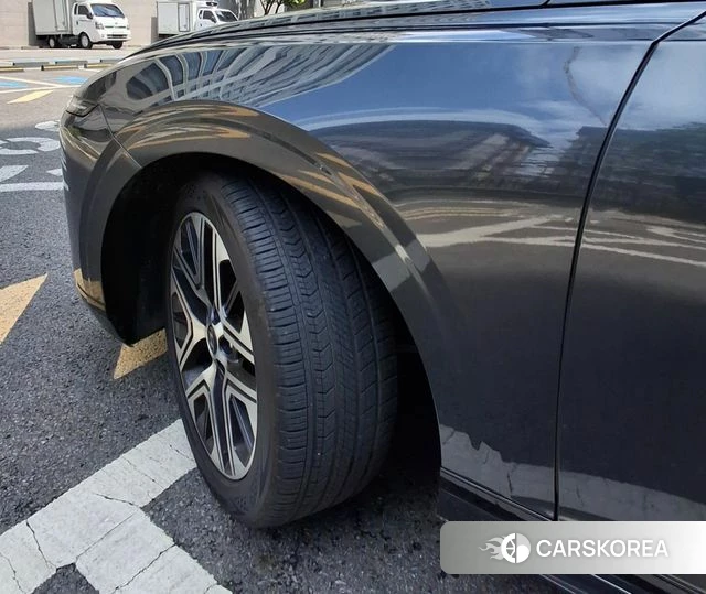 Hyundai Grandeur (GN7) id 4388534 из Кореи 7