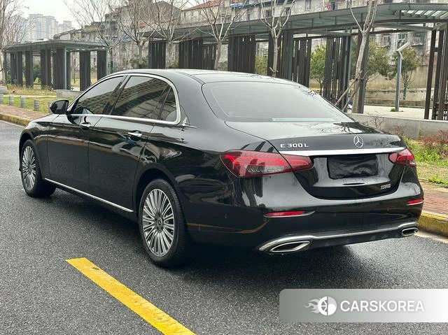 Mercedes-Benz E-class id 4273674 из Китая 10