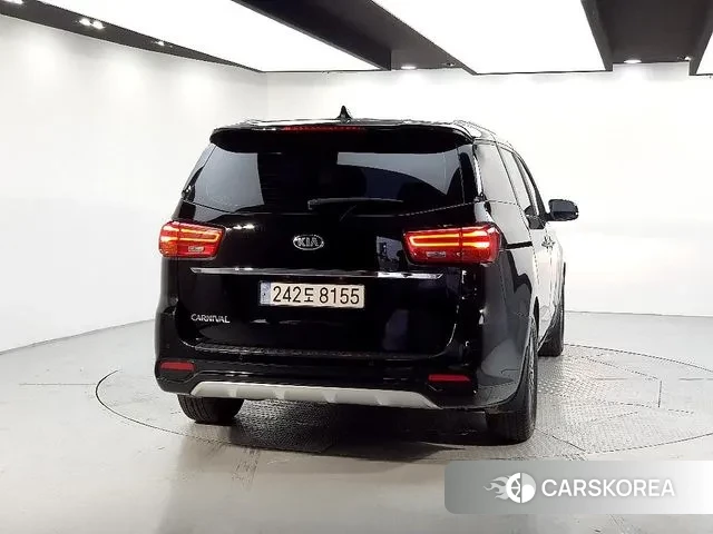 Kia The New Carnival id 3413133 из Кореи 13