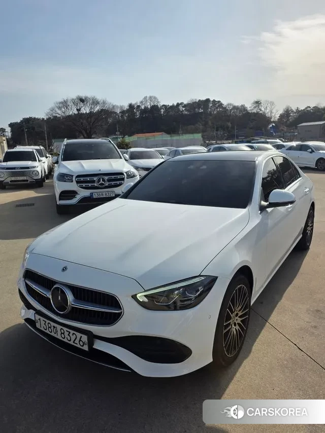 Mercedes-Benz C-Class W206 2022 Белый из Кореи, фото 3