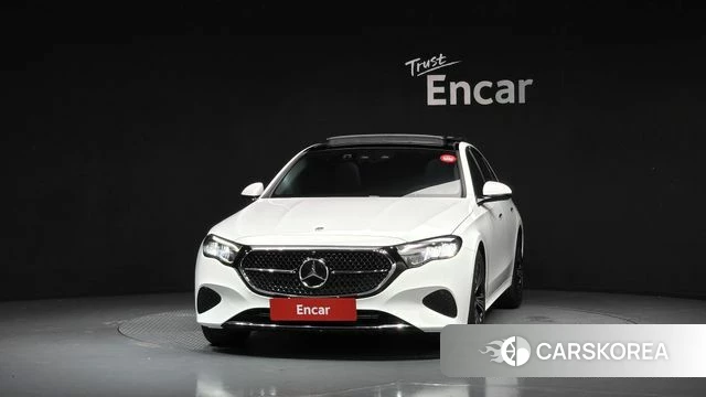 Mercedes-Benz E-Class W214 id 4607796 из Кореи 23