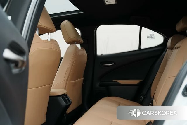 Lexus UX id 4274391 из Китая 12