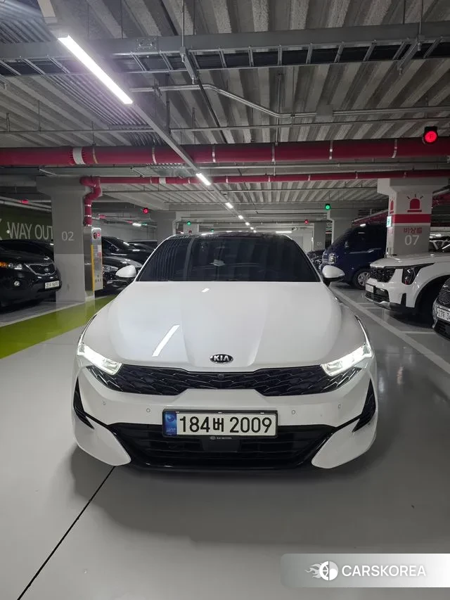 Kia K5 3rd generation 2021 Жемчужный цвет из Кореи, фото 5