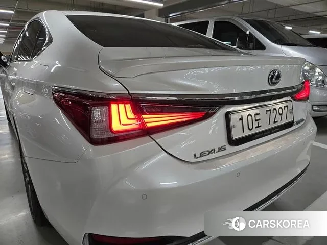 Lexus ES300h 7th generation id 3425502 из Кореи 7