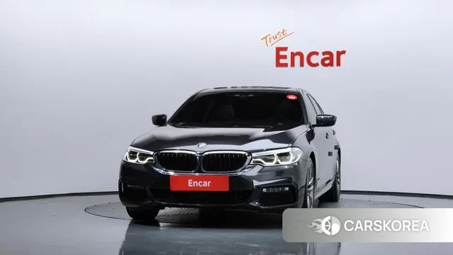 BMW 5 Series (G30) id 3369014 из Кореи 13