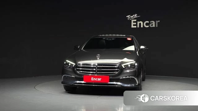 Mercedes-Benz E-Class W213 id 4266853 из Кореи 23