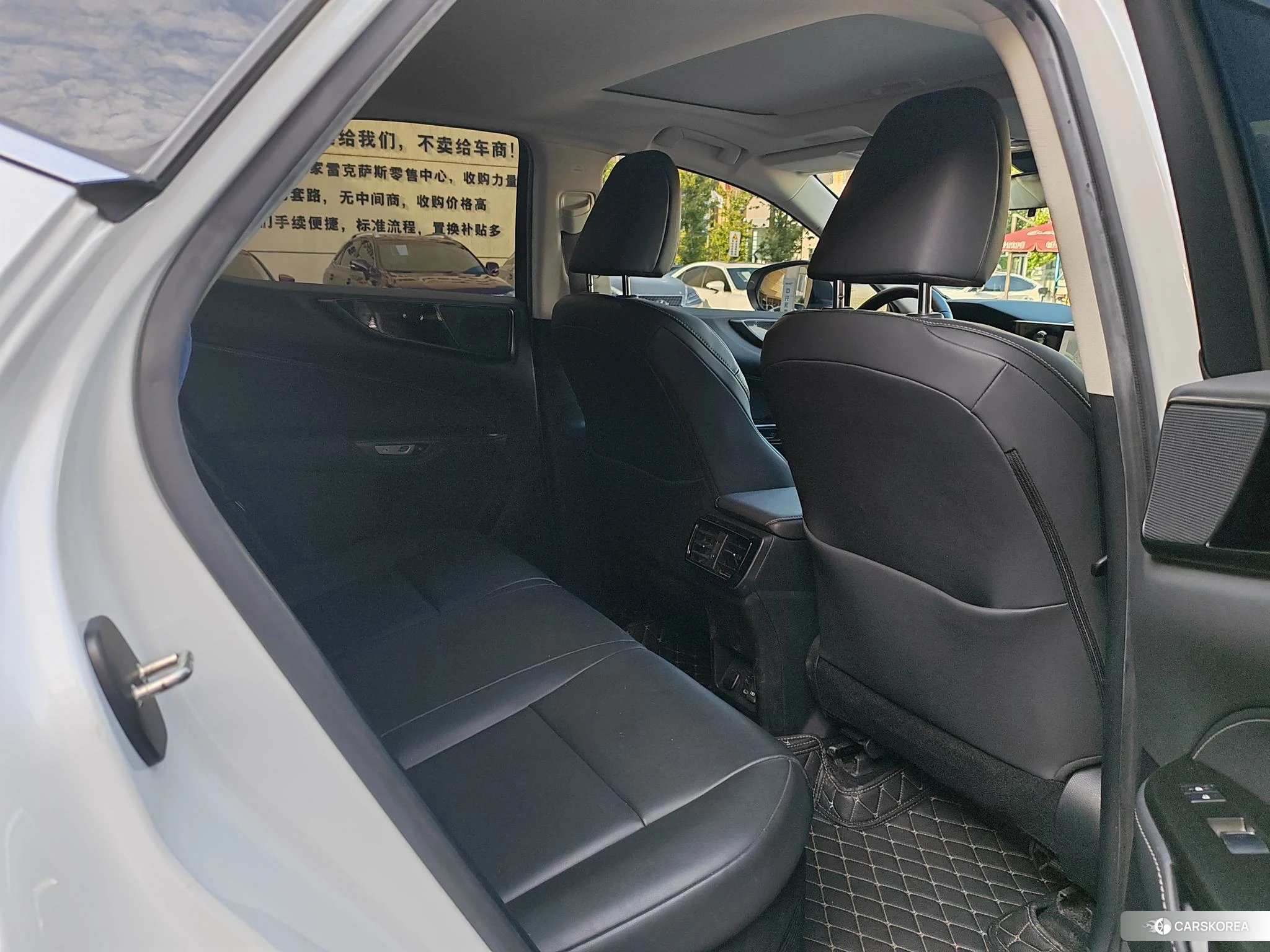 Lexus NX PHEV id 4440966 из Китая 10