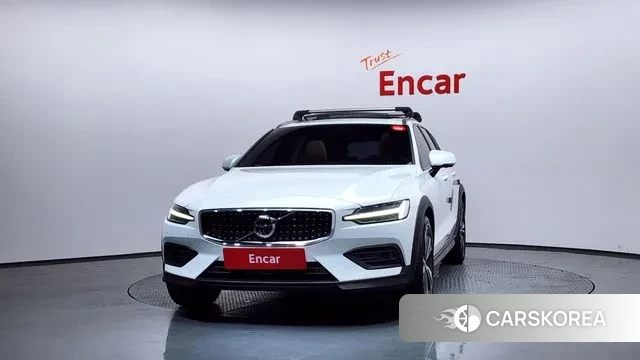 Volvo V60 Cross-Country 2nd Generation id 3525969 из Кореи 13