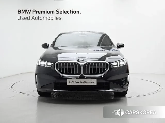 BMW 5 Series (G60) id 2998045 из Кореи 13