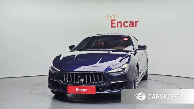Maserati Ghibli id 4303626 из Кореи 23