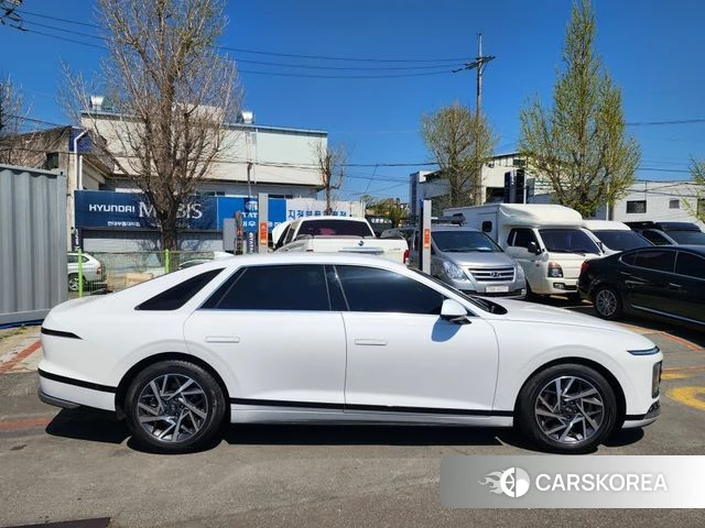Hyundai Grandeur (GN7) id 3914717 из Кореи 13