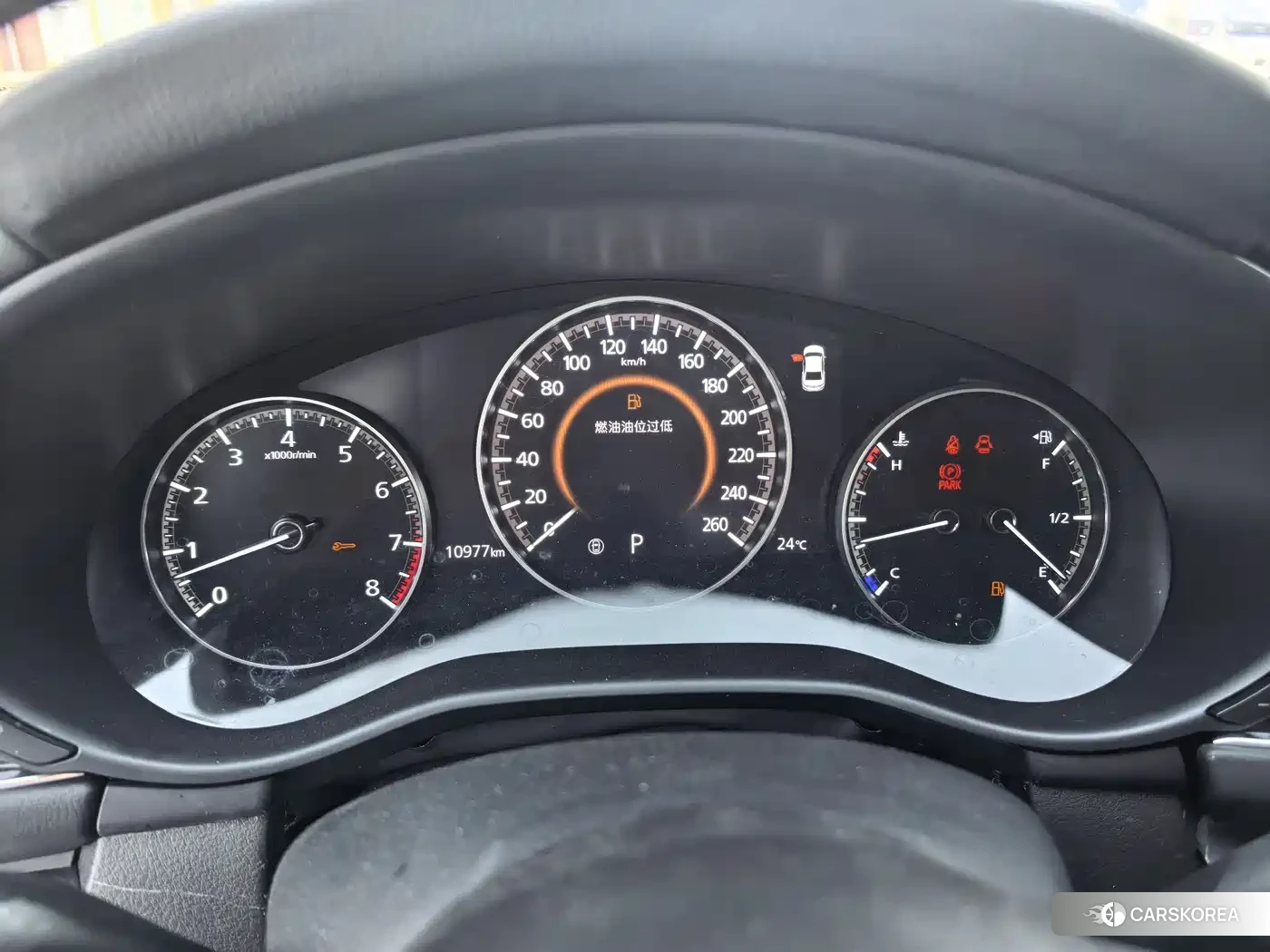 Mazda 3 2024 Белый из Китая, фото 4