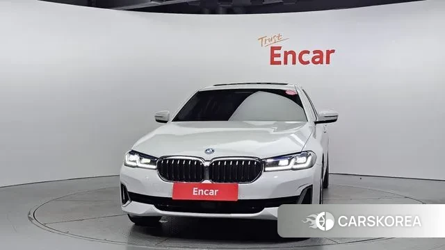 BMW 5 Series (G30) id 2974473 из Кореи 13