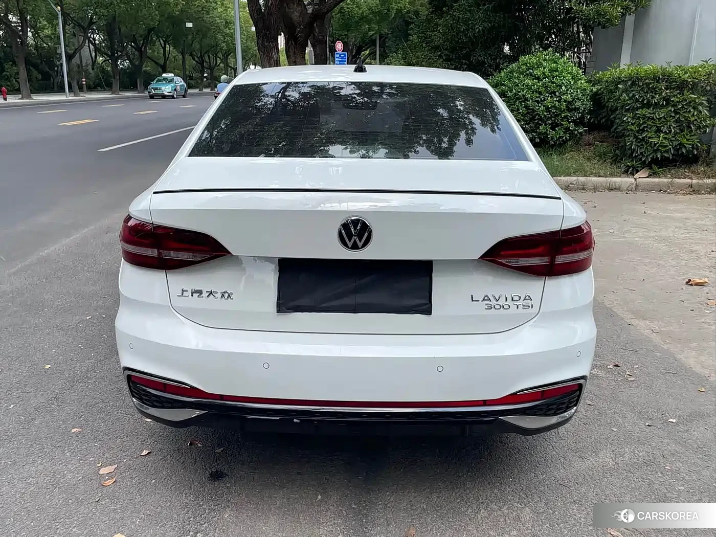 Volkswagen Lavida 2024 Белый из Китая, фото 4