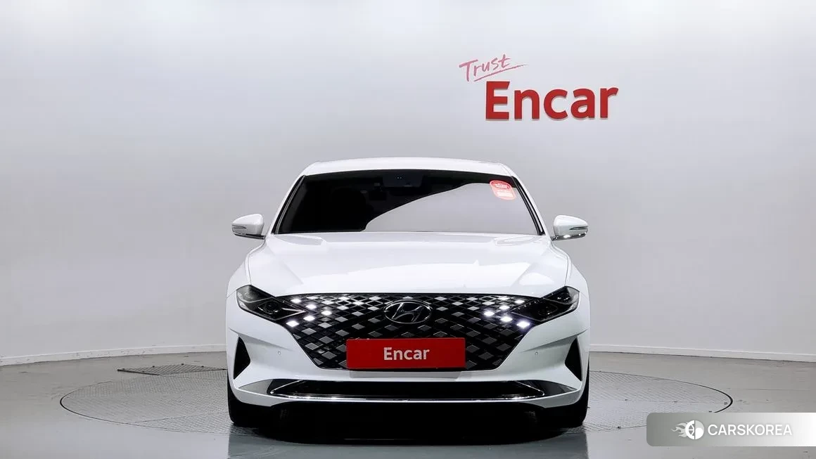 Hyundai The New Grandeur IG id 2185909 из Кореи 13