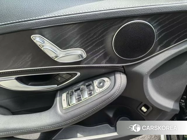 Mercedes-Benz Class C id 4227287 из Китая 14