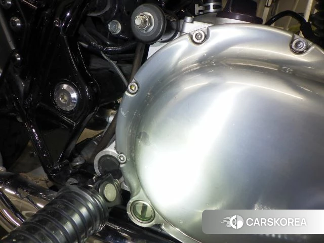 Engine photo