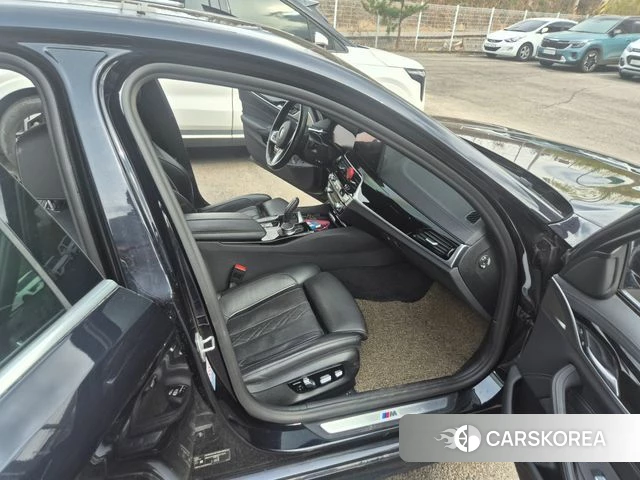 BMW 5 Series (G30) 2021 Черный из Кореи, фото 6