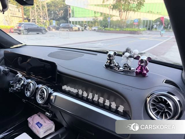 Mercedes-Benz GLB id 4393980 из Китая 13