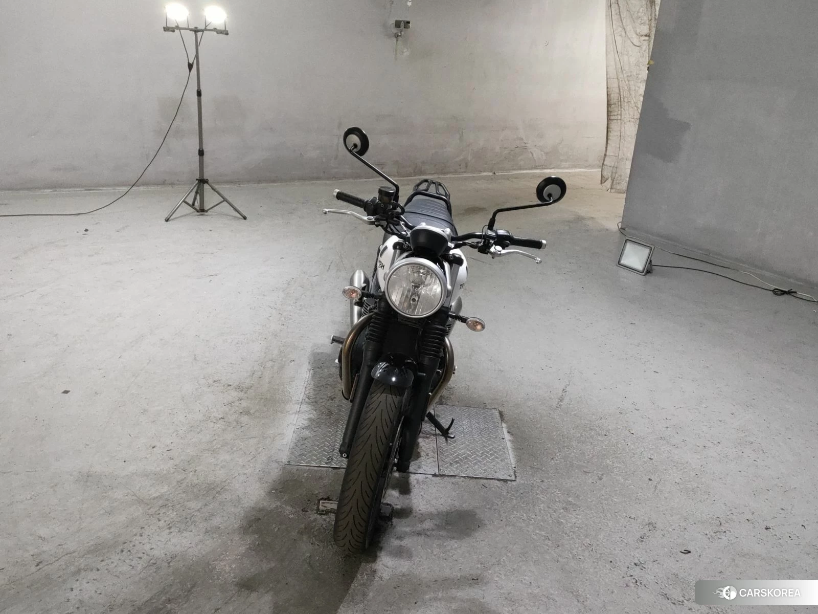 OTHER TRIUMPH STREET TWIN 900 2018 из Японии, фото 4