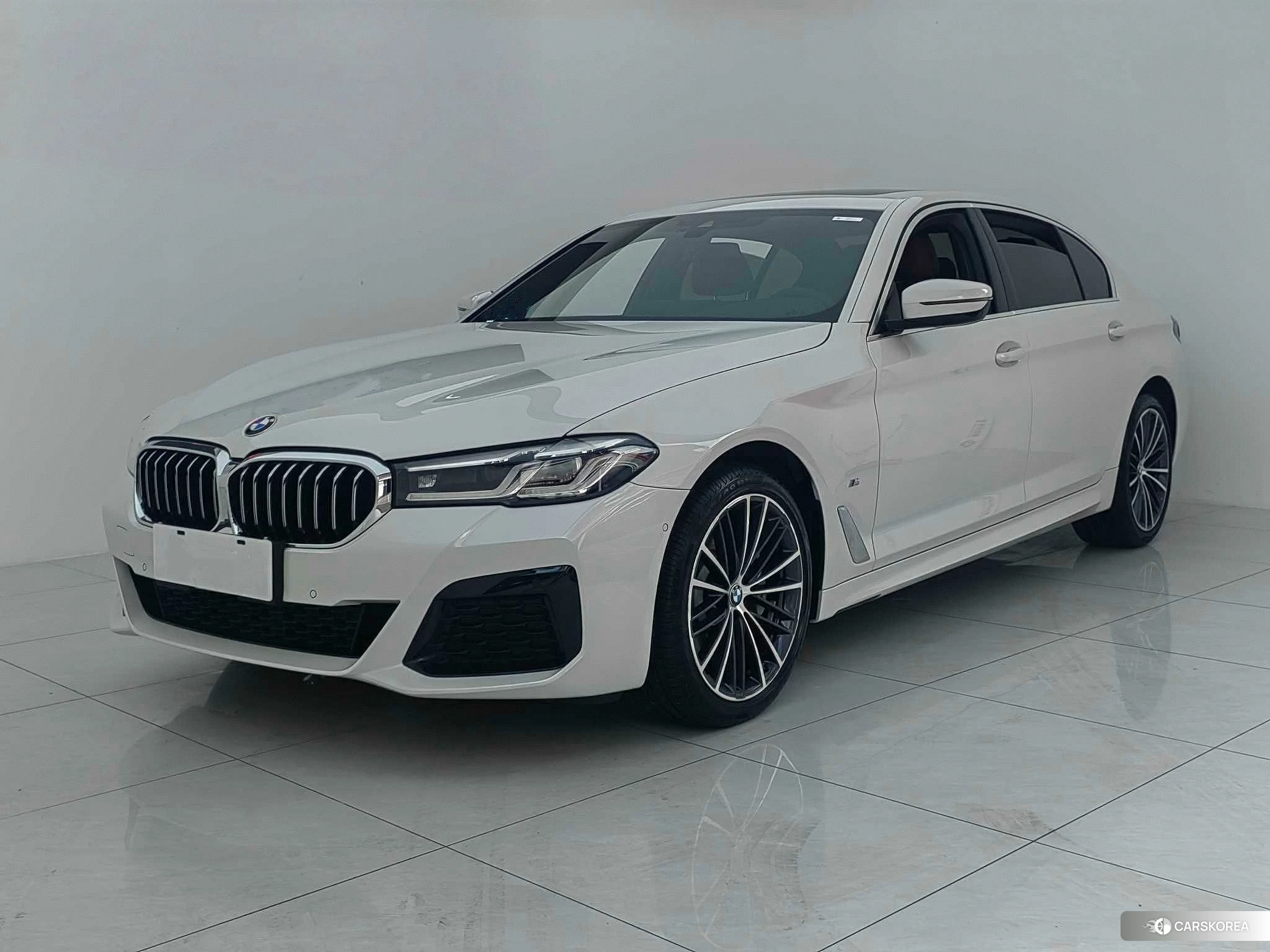 BMW 5 series id 4452514 из Китая 9